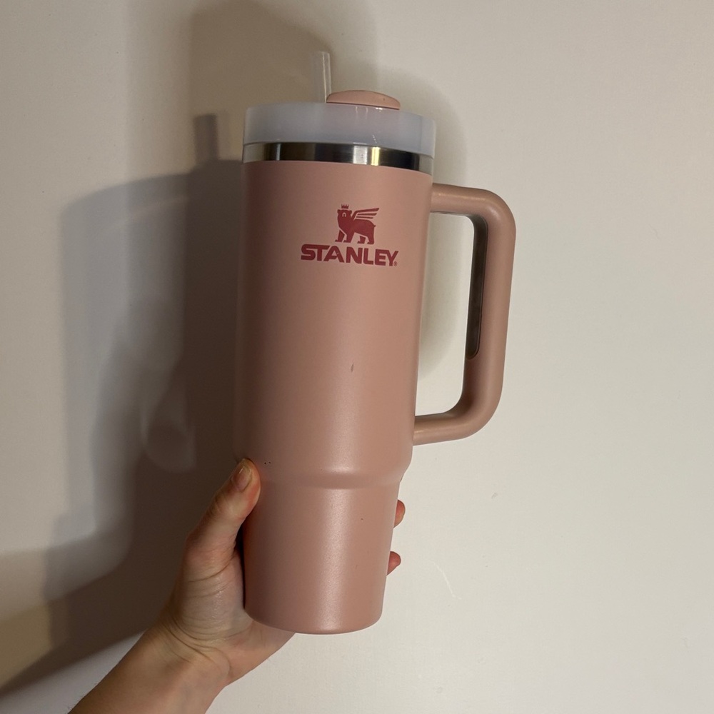 Stanley 30 oz Blush Pink Travel Mug with Handle